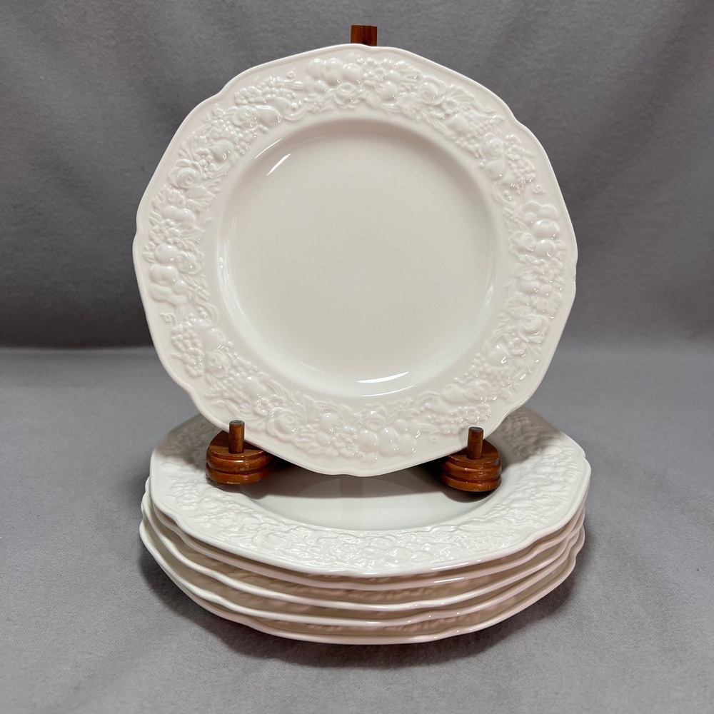 Crown Ducal Florentine White Salad Plates Embossed Scalloped‎ Set Of 6 Vintage